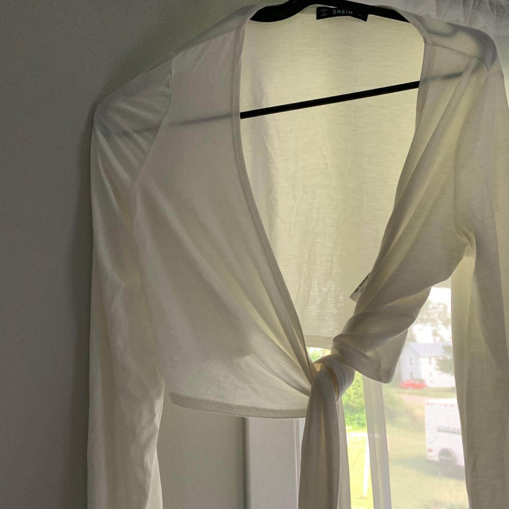 Never worn wrap top